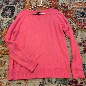 🎈3/$20 GAP sweater NWOT